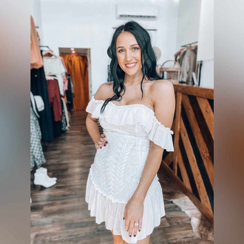 white mini dress!! can be worn strapless or with straps up!!
